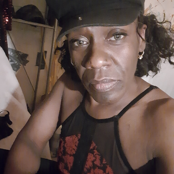 Meet your Posher, Paula - Picture 15 of 16